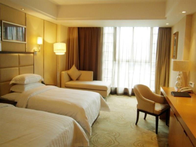 Aoyuan Golf Hotel Guangzhou Exterior photo