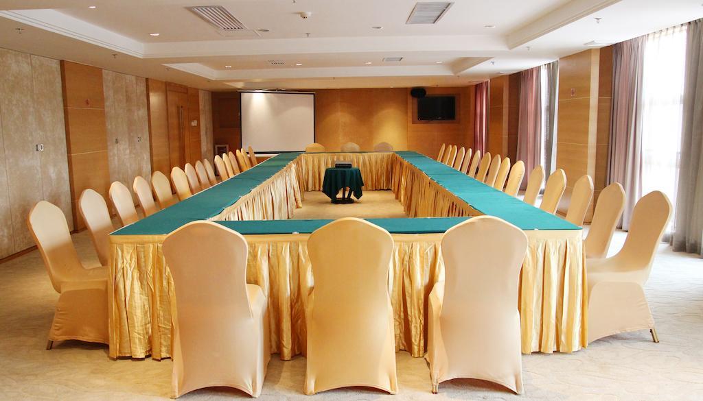 Aoyuan Golf Hotel Guangzhou Exterior photo
