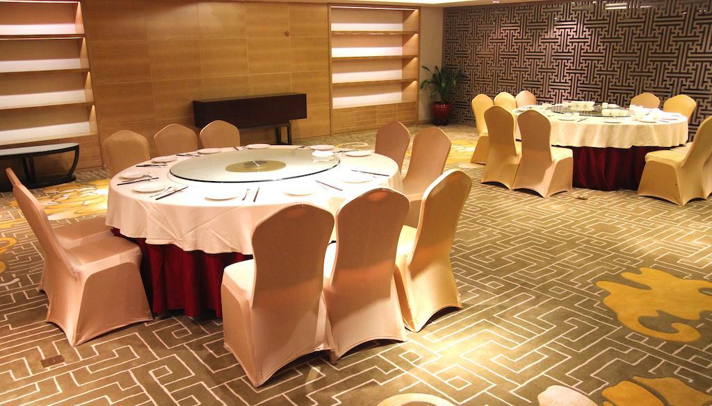 Aoyuan Golf Hotel Guangzhou Exterior photo